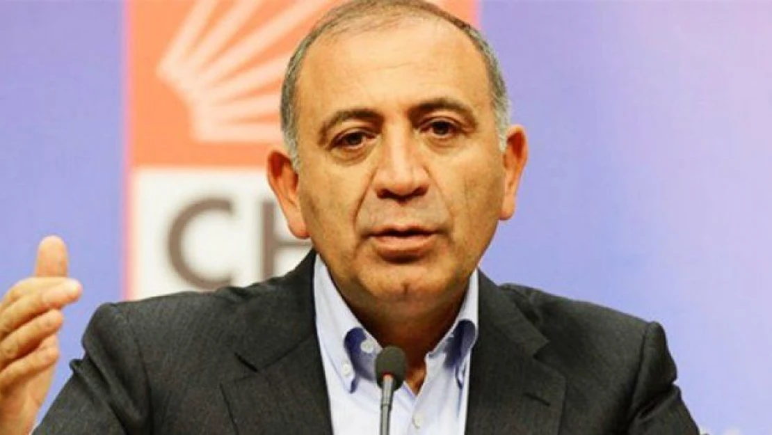 Polise saldıran kadın teröriste 'kardeşimiz' diyen CHP zihniyeti sahip çıkmış