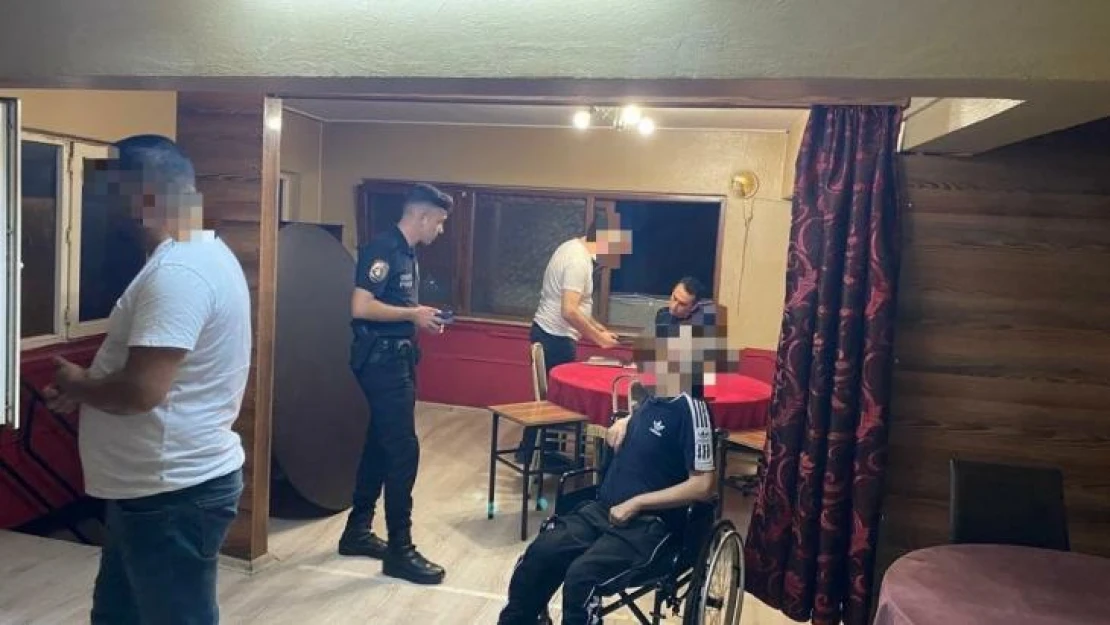 Polisten lokal ve eğlence yerlerine baskın