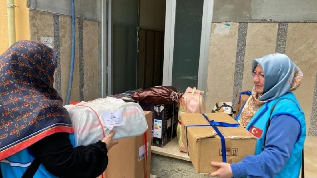 Rize'de evlilik hazırlığı yapan kızlara gelin bohçası dağıtıldı