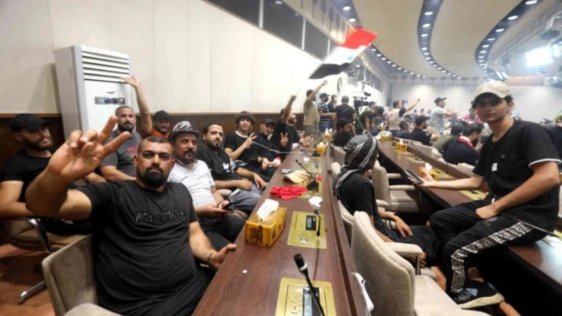 Sadr Grubu'nun lideri Mukteda Sadr: 'Yeşil Bölge işgalden kurtarıldı'