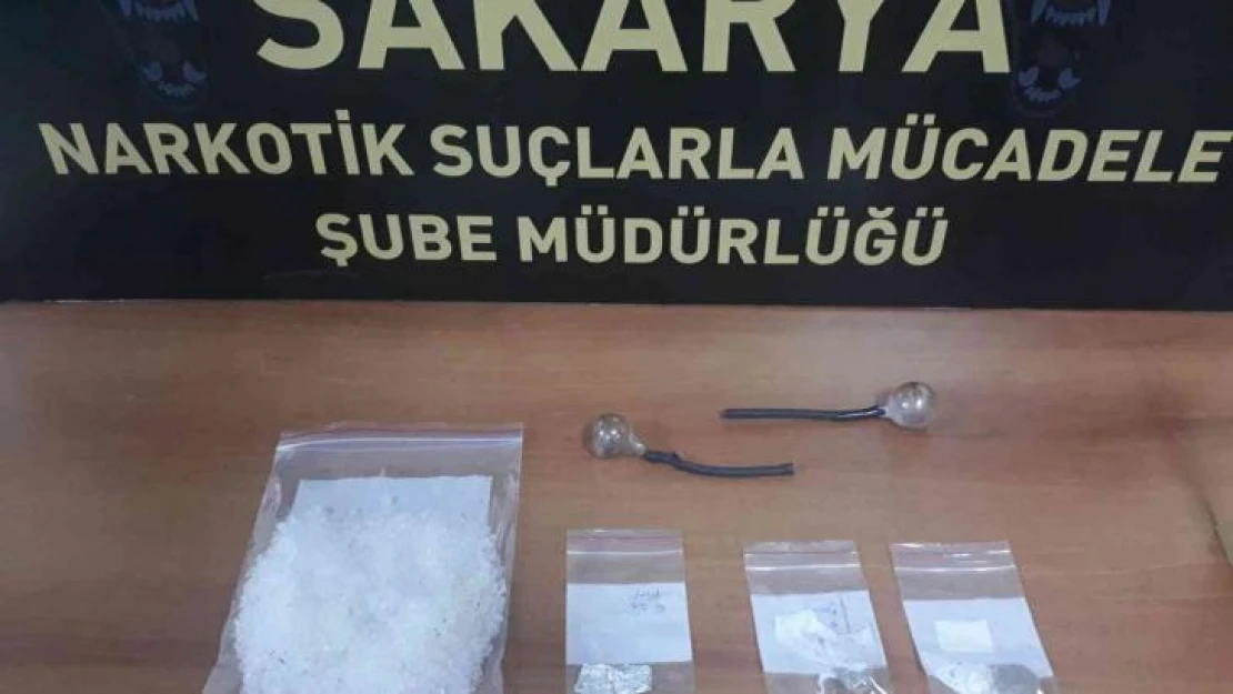 Sakarya'da bir ayda uyuşturucu operasyonlarında 100 şüpheli gözaltına alındı