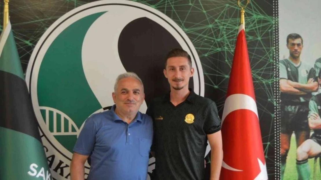 Sakaryaspor, Hakan Yavuz ile 3 yıllık sözleşme imzaladı