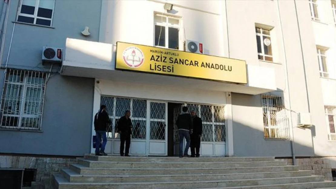 Sancar'ın adı okuduğu liseye verildi