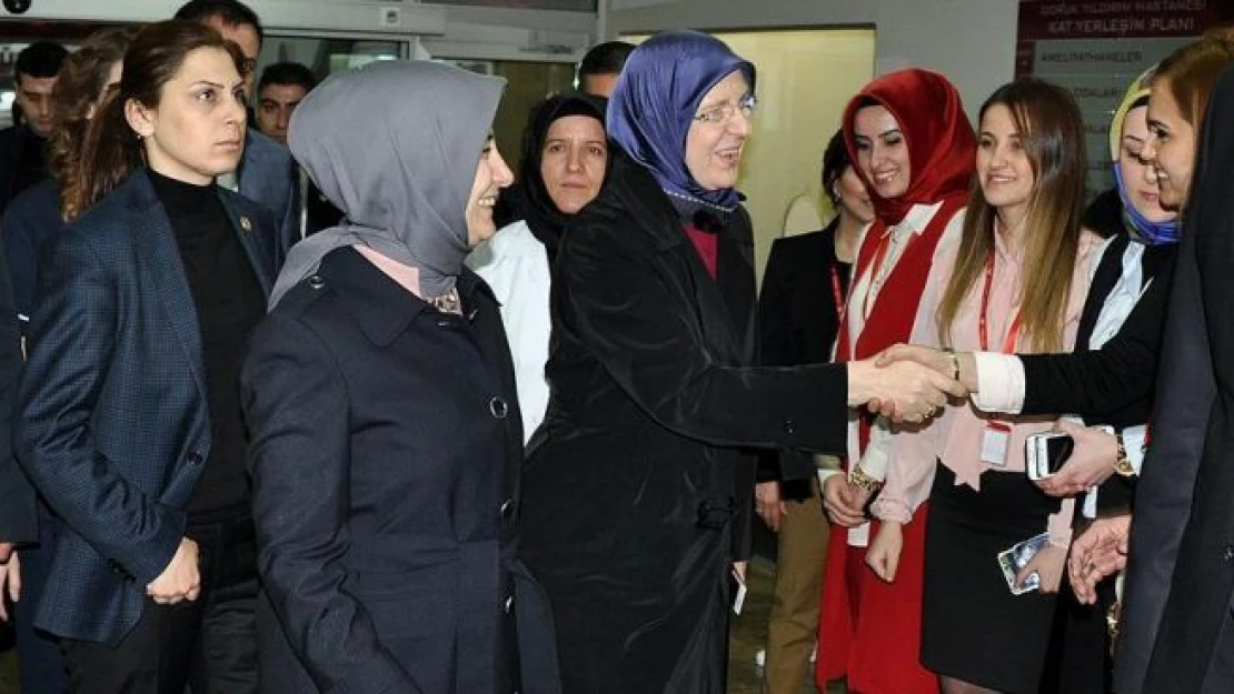 Sare Davutoğlu'ndan beşizlere ziyaret