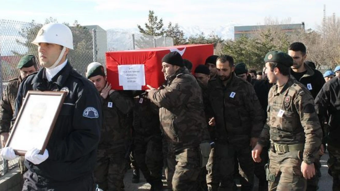 Şehit polis memuru Uğur Kutlu son yolculuğuna uğurlandı