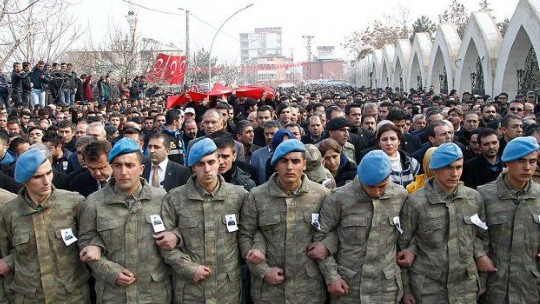 Şehit Uzman Çavuş Aktaş son yolculuğuna uğurlandı