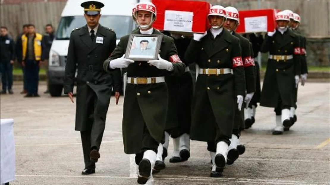 Şehitler Özatak ve Biçakcı için tören düzenlendi