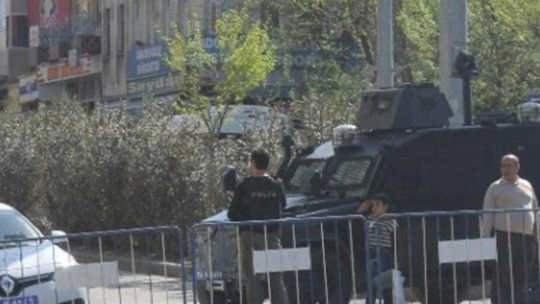 Siirt Emniyeti boyacı çocuk için harekete geçti!