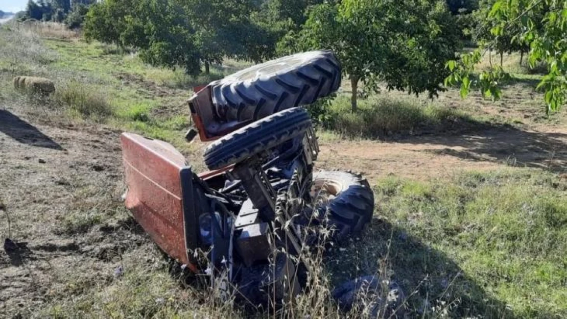 Simav-Balıkesir karayolunda zincirleme trafik kazası: 2 ölü, 8 yaralı