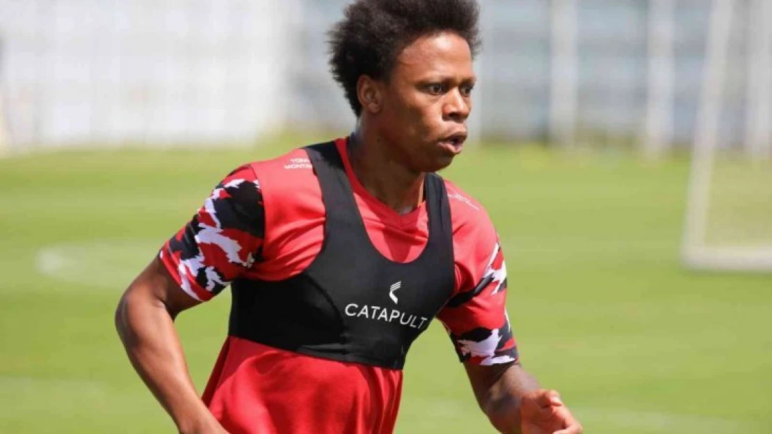 Sivasspor'un yeni transferi Clinton N'Jie ilk idmanına çıktı