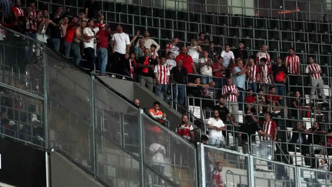 Spor Toto Süper Lig: Beşiktaş: 1 - DG Sivasspor: 0 (Maç devam ediyor)