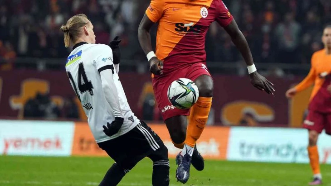 Spor Toto Süper Lig: Galatasaray: 2 - Beşiktaş: 1 (Maç sonucu)