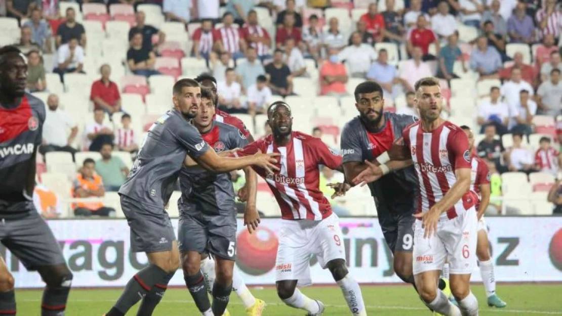 Spor Toto Süper Lig: Sivasspor: 0 - Fatih Karagümrük: 0 (Maç sonucu)