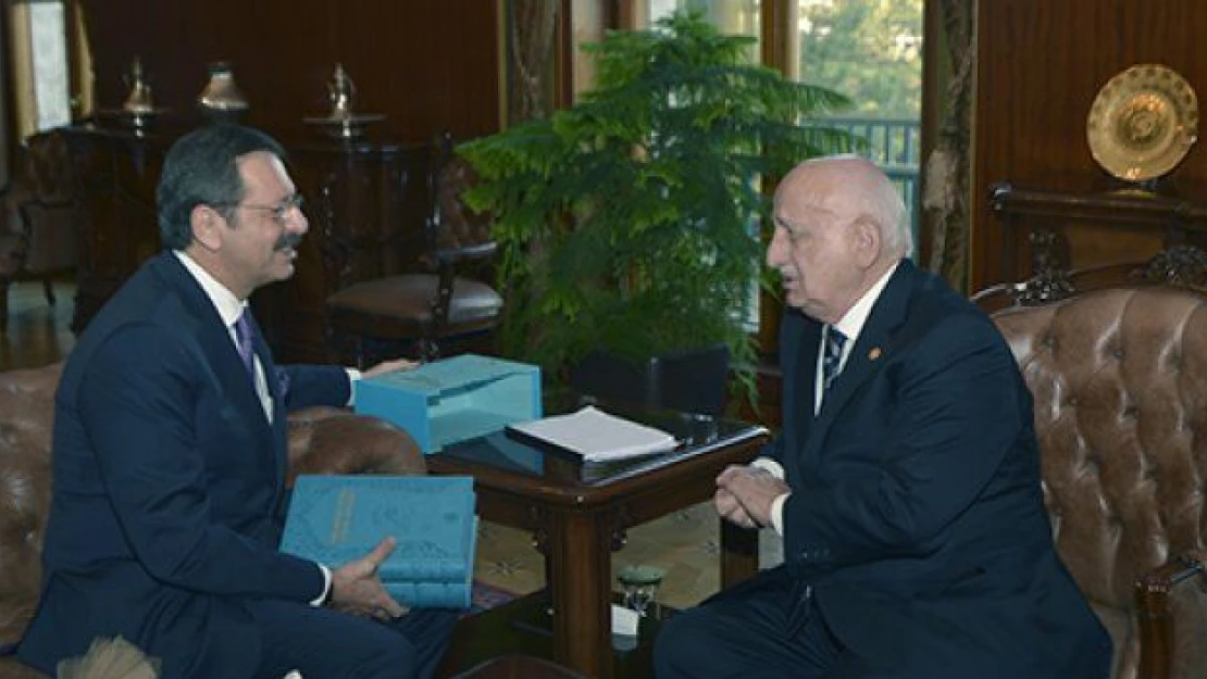 TBMM Başkanı Kahraman, Hisarcıklıoğlu'nu kabul etti