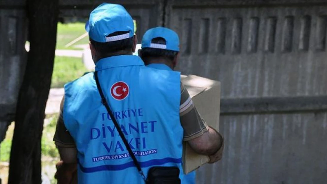 TDV'den 500 Türkmen aileye alışveriş yardım kartı