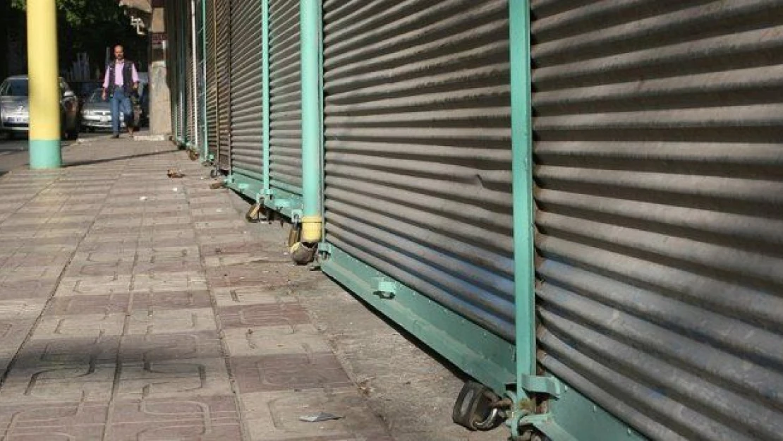 Terör saldırıları Güneydoğu esnafını vurdu
