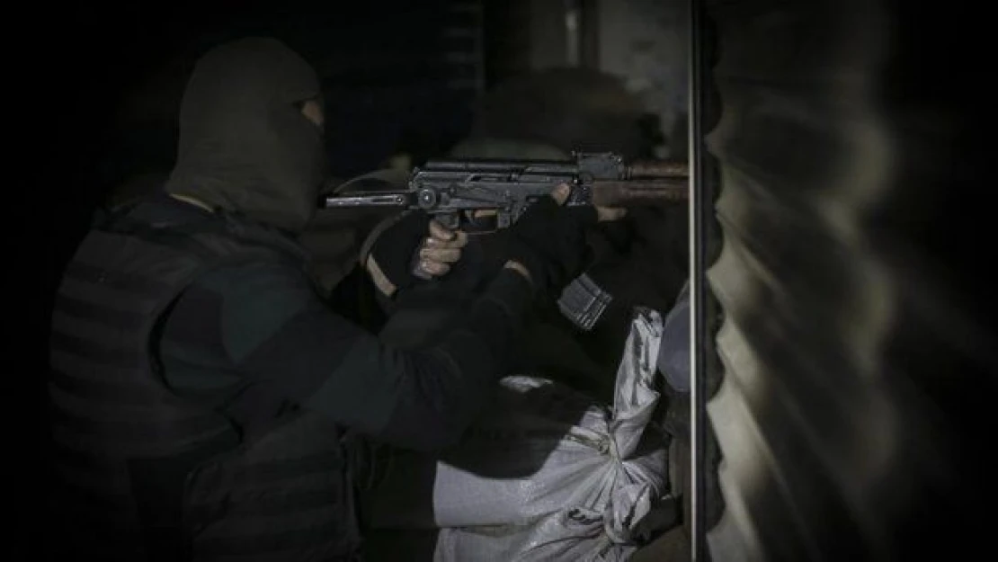 Teröre karşı elleri tetikte, gözleri hedefte (Fotoğraf galerisi)