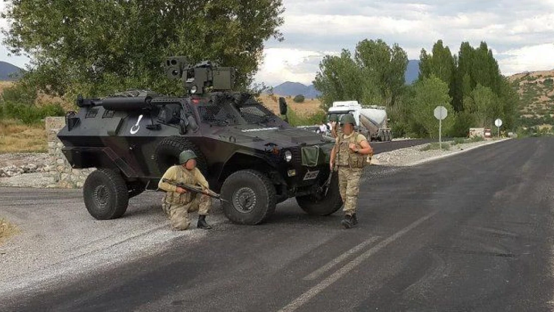 Teröristler Gaziantep'te güvenlik güçlerine ateş açtı: 1 asker şehit