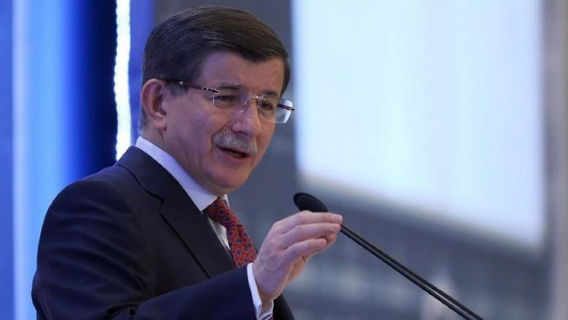 Davutoğlu: Teröristler gürültü çıkarır ama kitleleri zehirleyemez