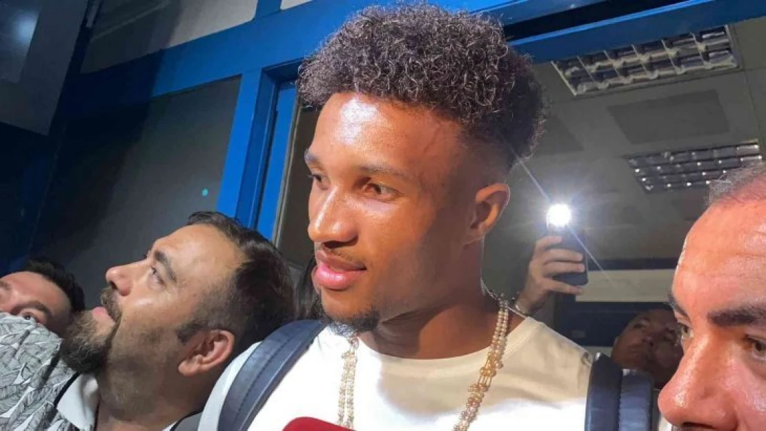 Trabzonspor'un yeni transferi Jean-Philippe Gbamin Trabzon'a geldi