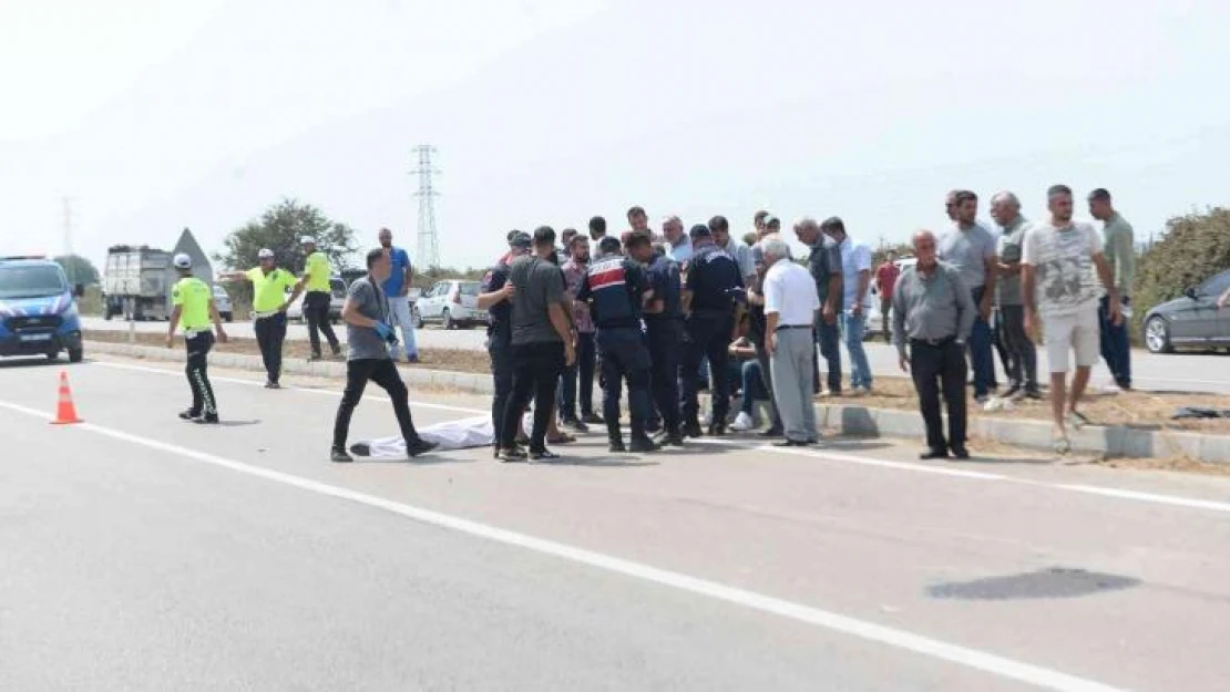 Traktöre çarpan motosiklet sürücüsü hayatını kaybetti