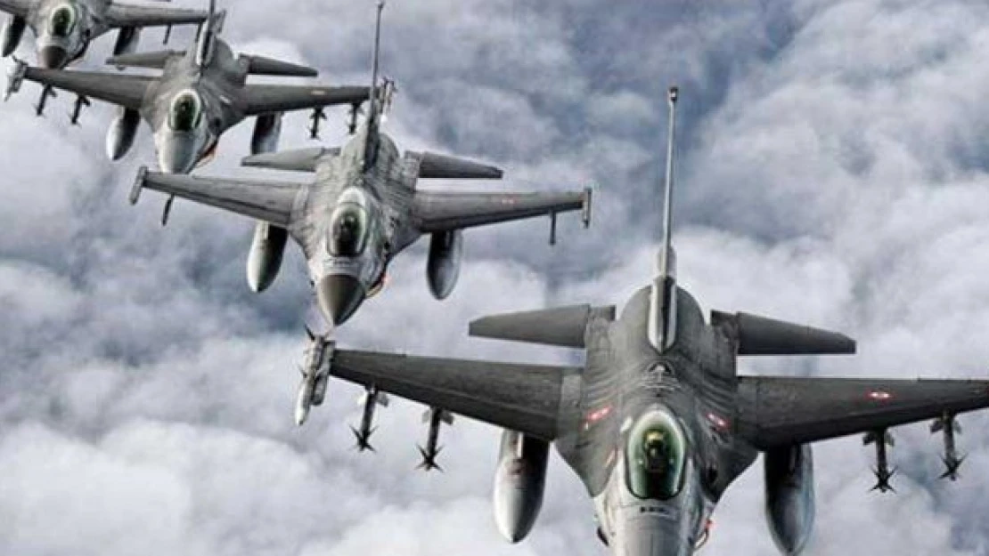 Türk uçakları Kandil ve Gare'yi bombalıyor