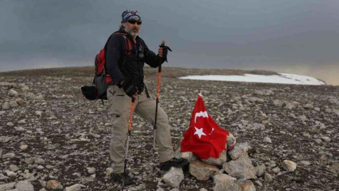 Türkiye'nin ilk solo dağcısı, 59. zirvesine Ilgaz Dağı'nda ulaştı