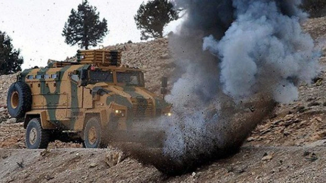 Van'da askeri araca saldırı: 7 asker yaralı