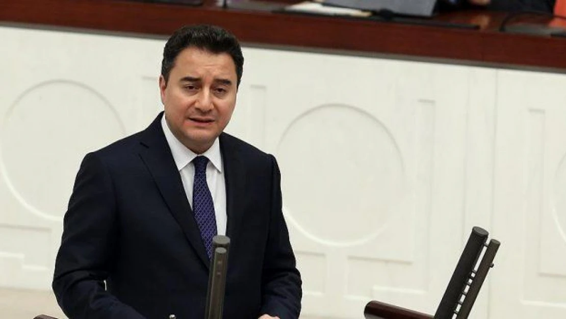 ..Ve Babacan sessizliğini bozdu: Demokrasi, hukuk ve ekonomide eş zamanlı...
