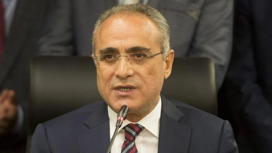 Yalçın Topçu Cumhurbaşkanı Başdanışmanı oldu