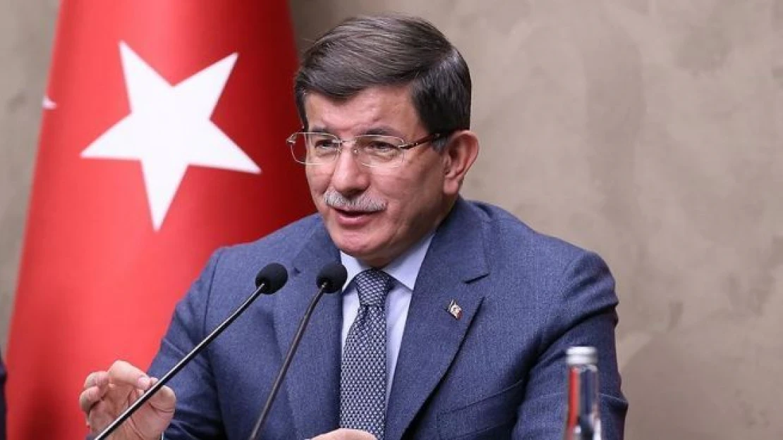Davutoğlu: Türkiye yaptırımlarla zora düşürülecek bir ülke değil