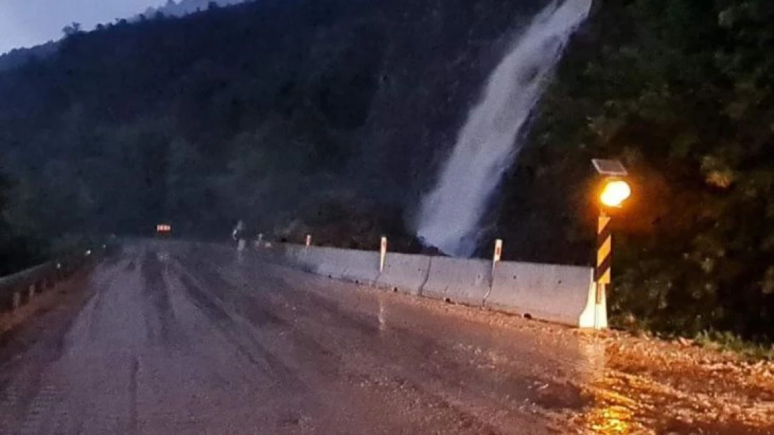 Yenice-Zonguldak karayolu yeniden ulaşıma açıldı