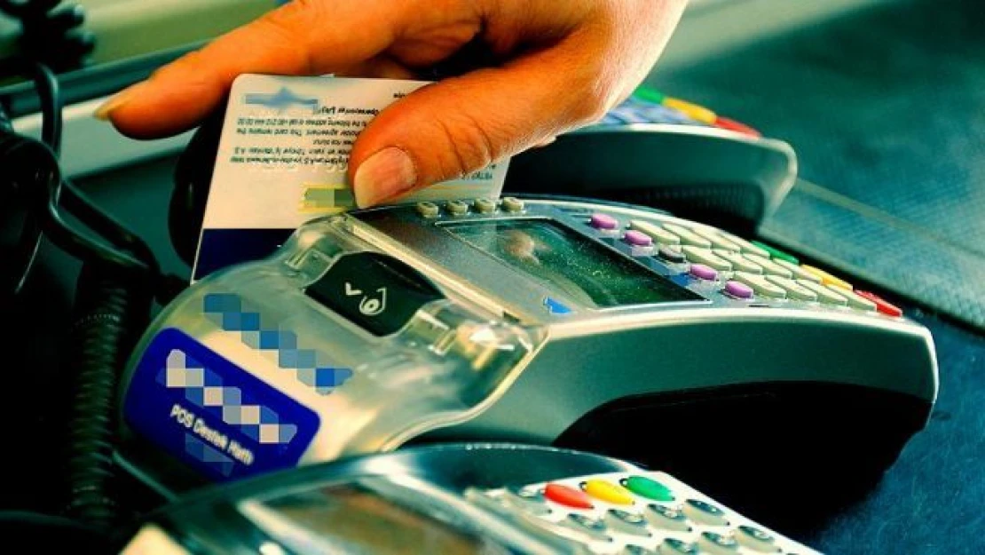 Yılbaşı haftasında kartlarla yaklaşık 11 milyar TL harcandı