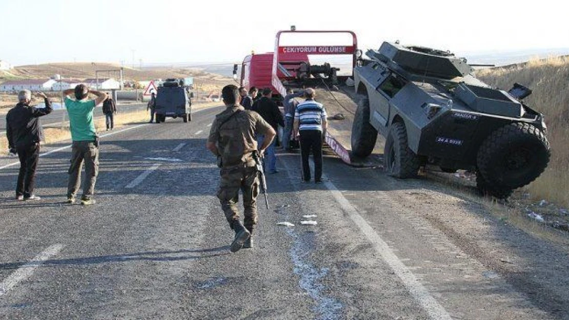 Zırhlı polis aracı kamyonetle çarpıştı: 1 şehit, 11 yaralı