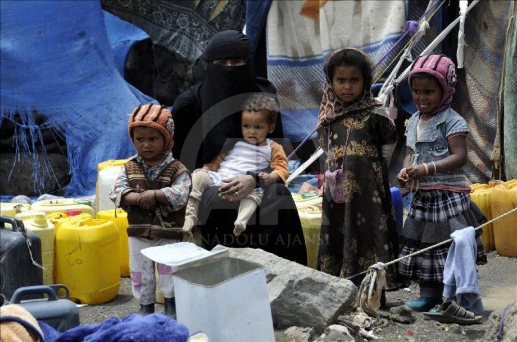 Saada'dan göç eden Yemenliler zor şartlar altında yaşıyor