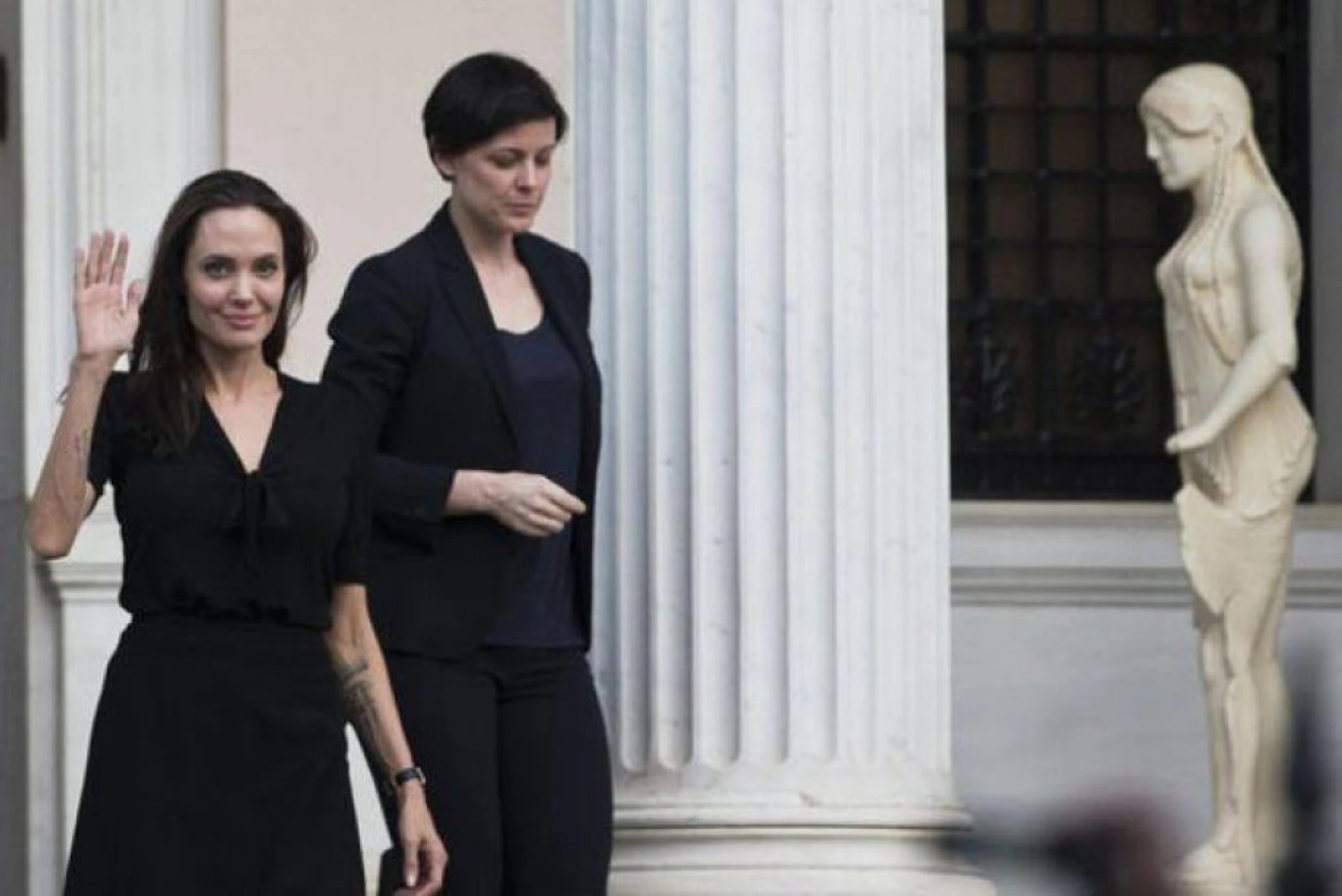 Angelina Jolie tanınmaz halde