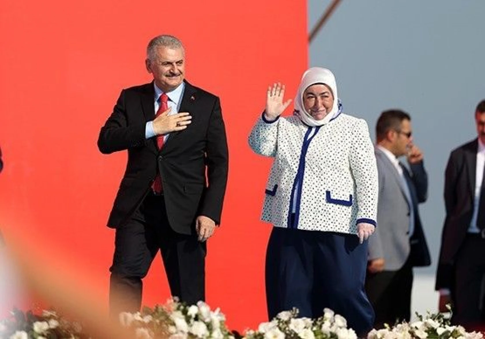 Yenikapı'da DEMOKRASİ VE ŞEHİTLER MİTİNGİ