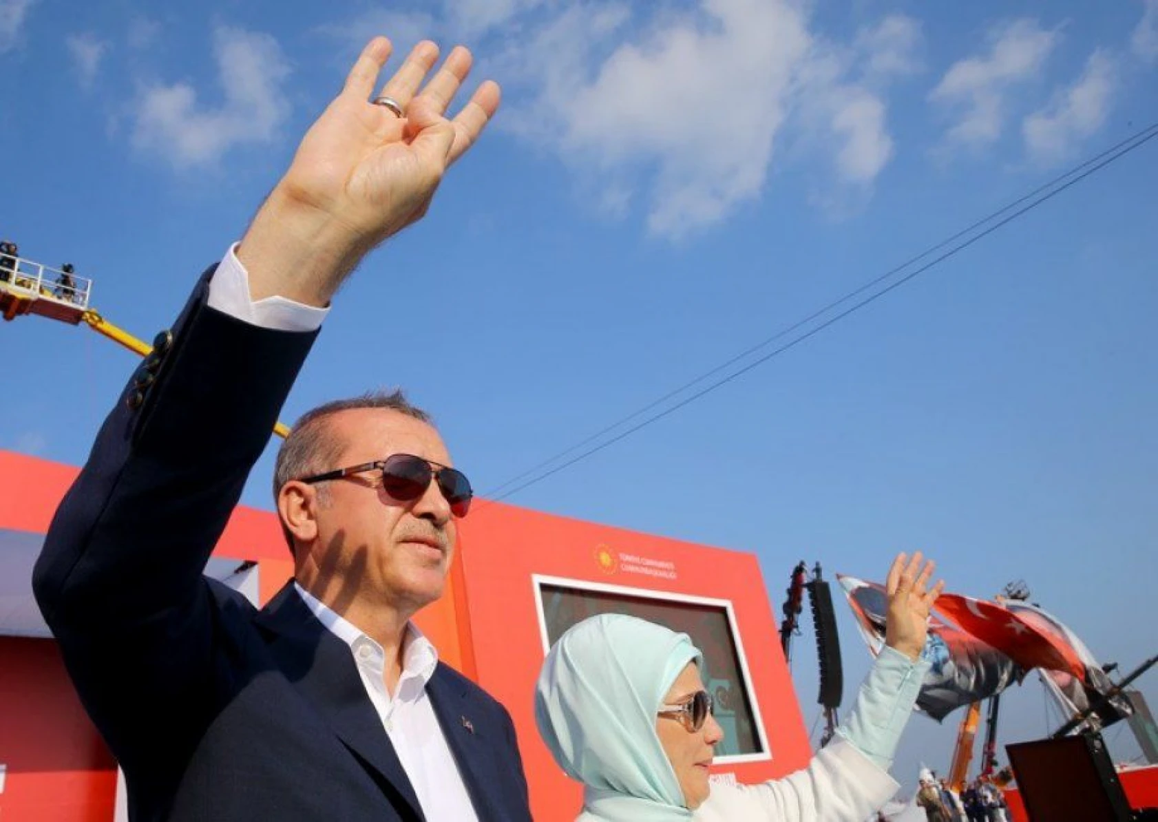 Yenikapı'da DEMOKRASİ VE ŞEHİTLER MİTİNGİ