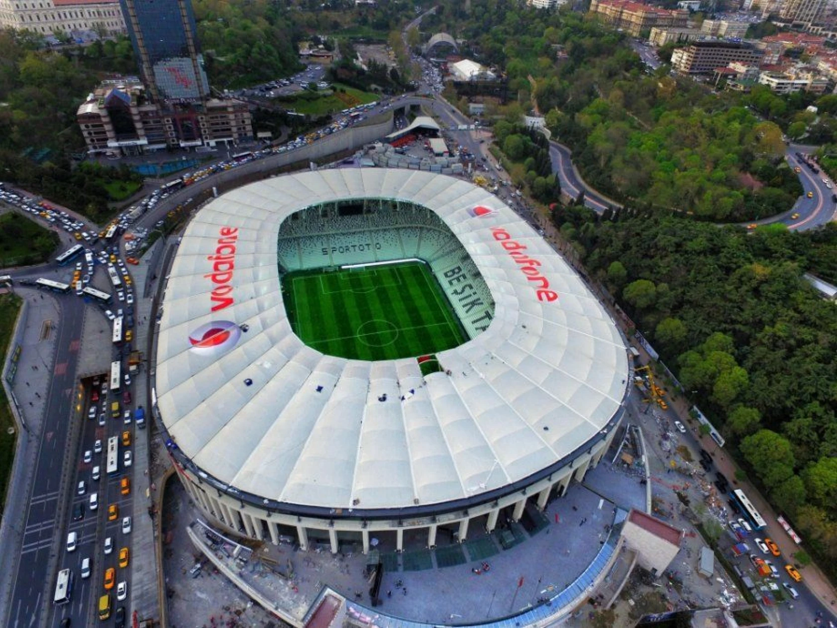 Vodafone Arena açılıyor