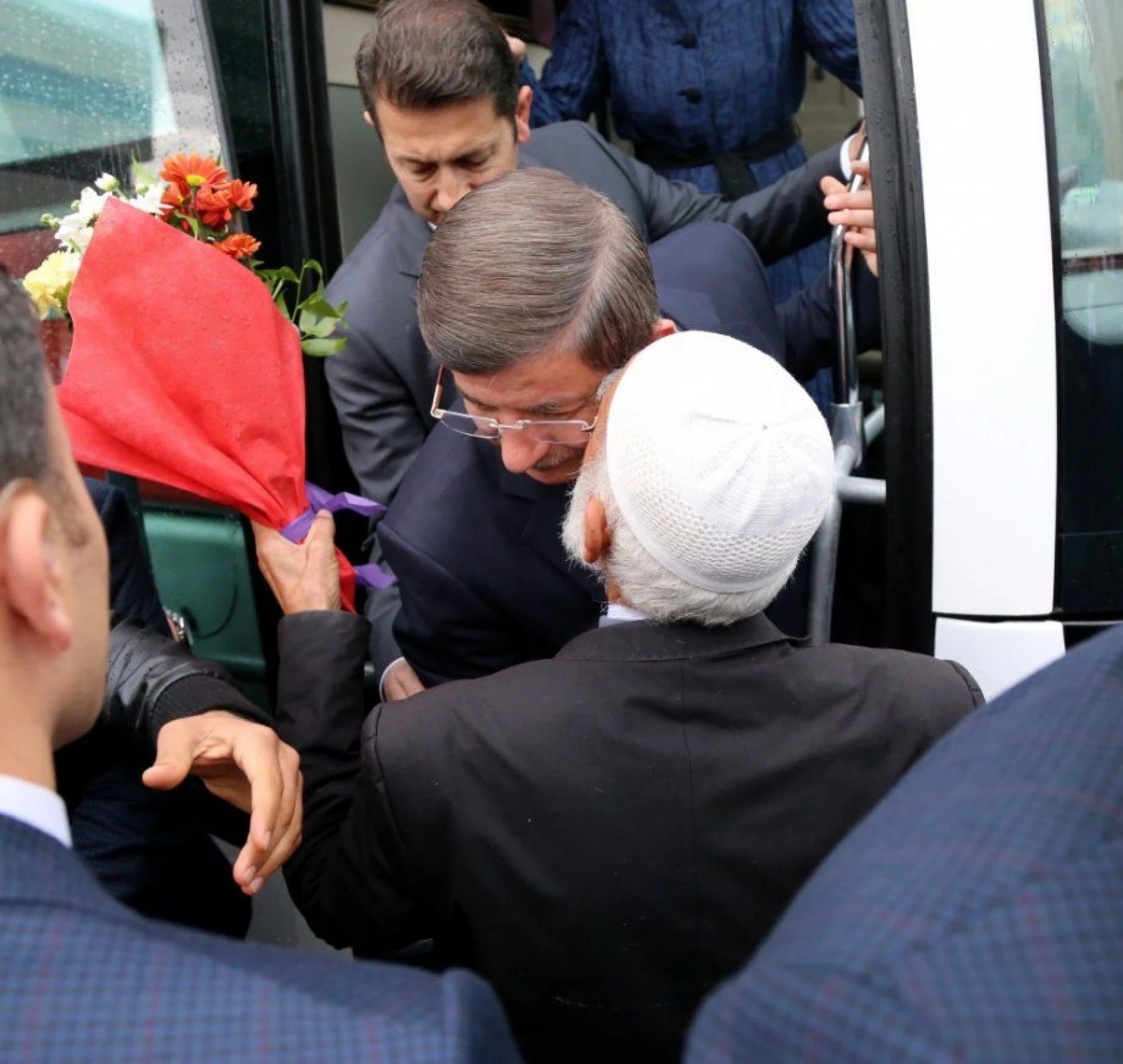 Başbakan Davutoğlu, Şanlıurfa'da