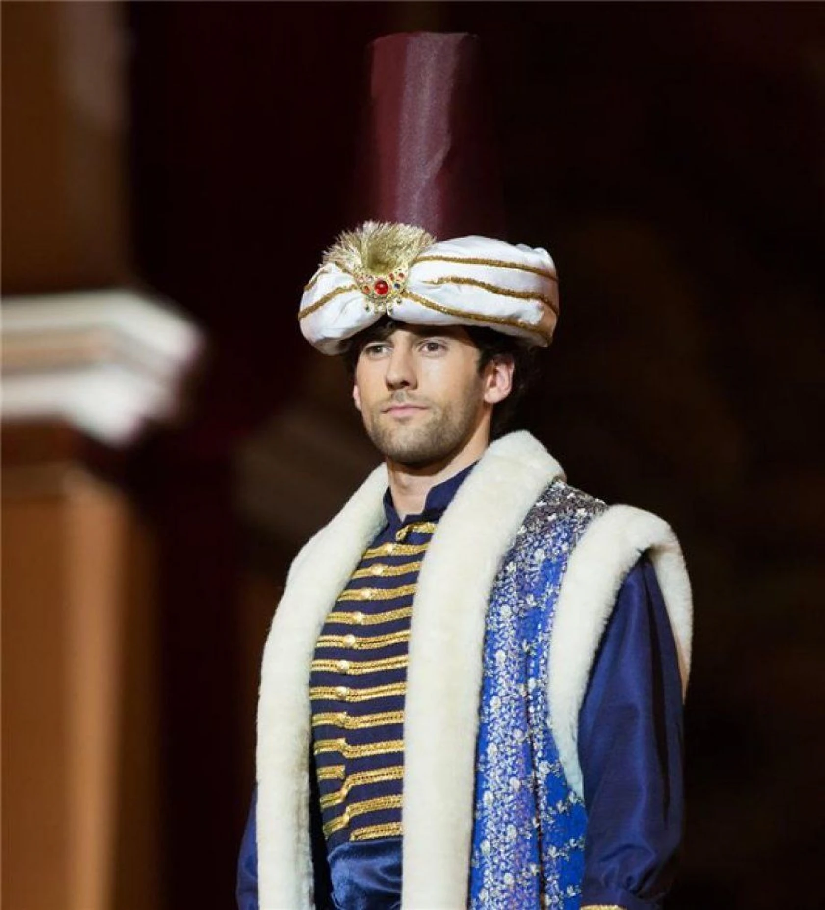 Budapeşte'de Osmanlı kıyafetleri defilesi düzenlendi