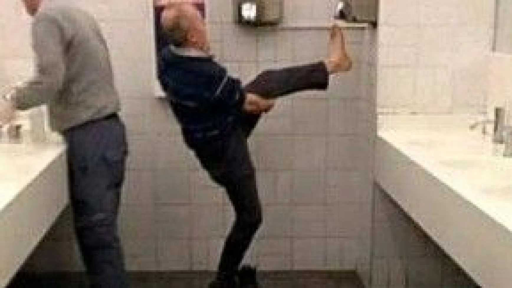 Sosyal Medya bu dayı ile çalkalanıyor