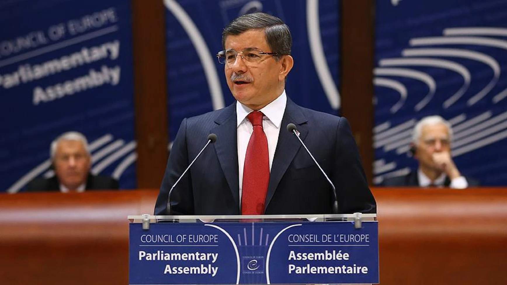 'Hepimiz omuz omuza durmadıkça terörle başa çıkamayız'