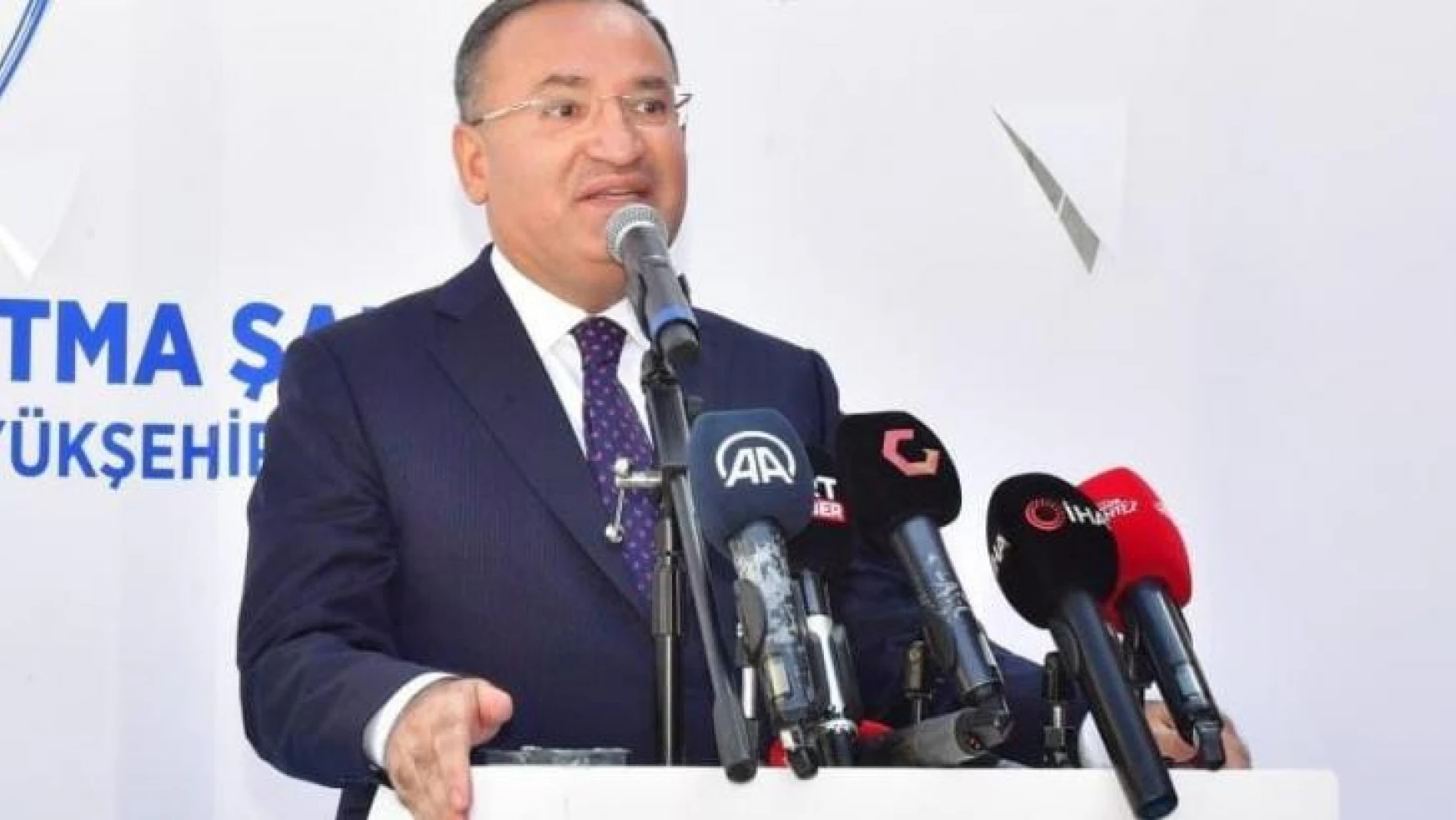 Adalet Bakanı Bekir Bozdağ: '7'li masa da 7 düvel de Türkiye'nin gelişmesine ve Tayyip Erdoğan'a karşı'