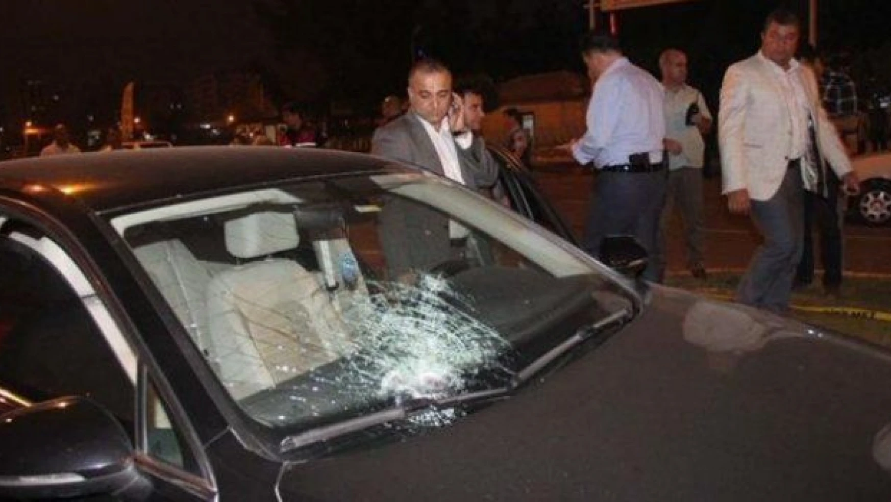 AK Parti'li belediye başkanı saldırıya uğradı