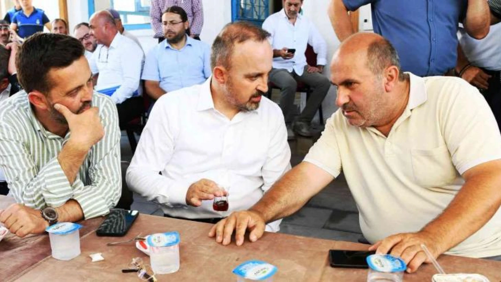 AK Partili Turan: '6 değil 66 parti de bir araya gelseler, AK Parti Çanakkale'nin birinci partisidir'