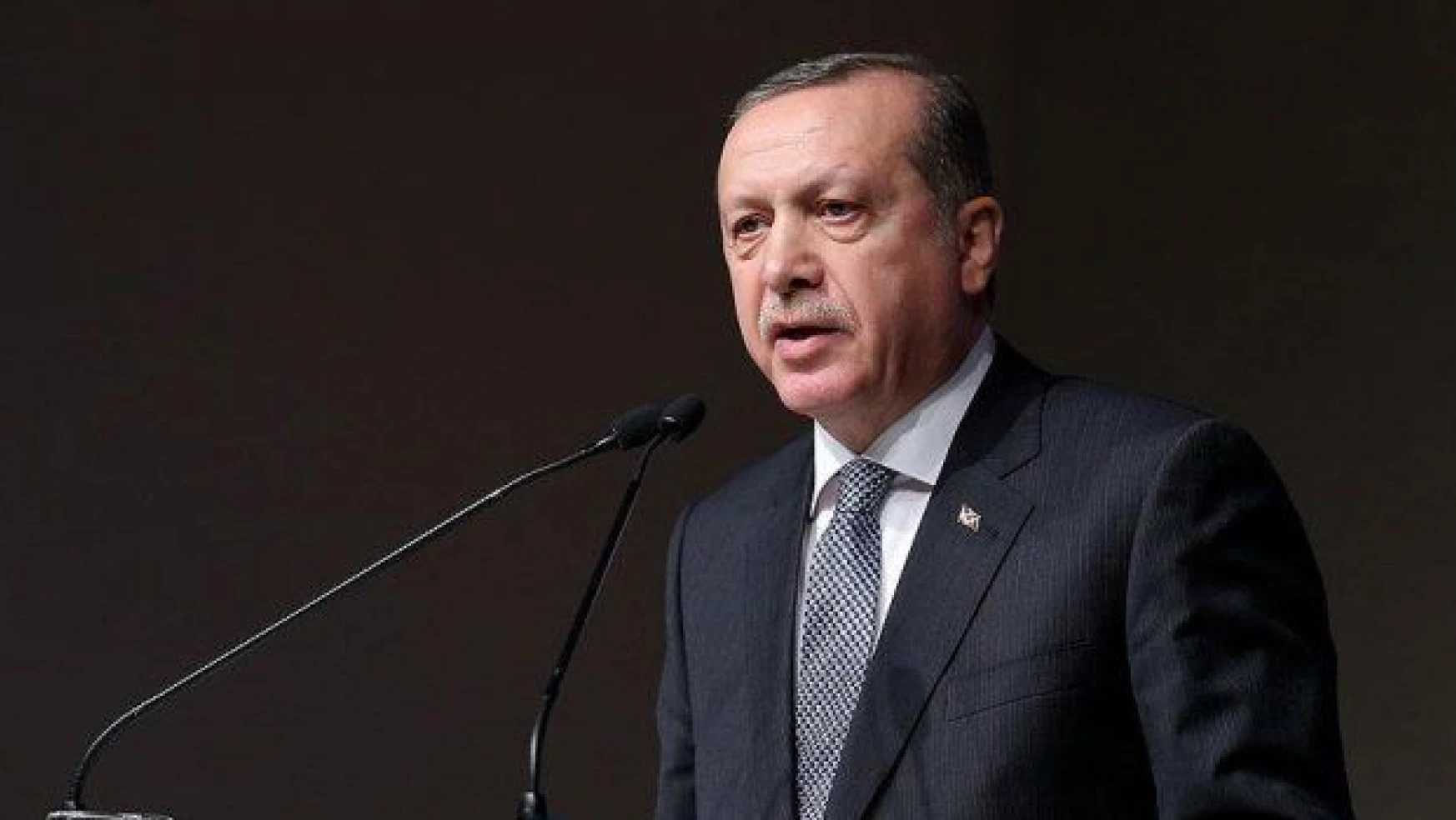 'Allah bu tiplerden Türk demokrasisini korusun'