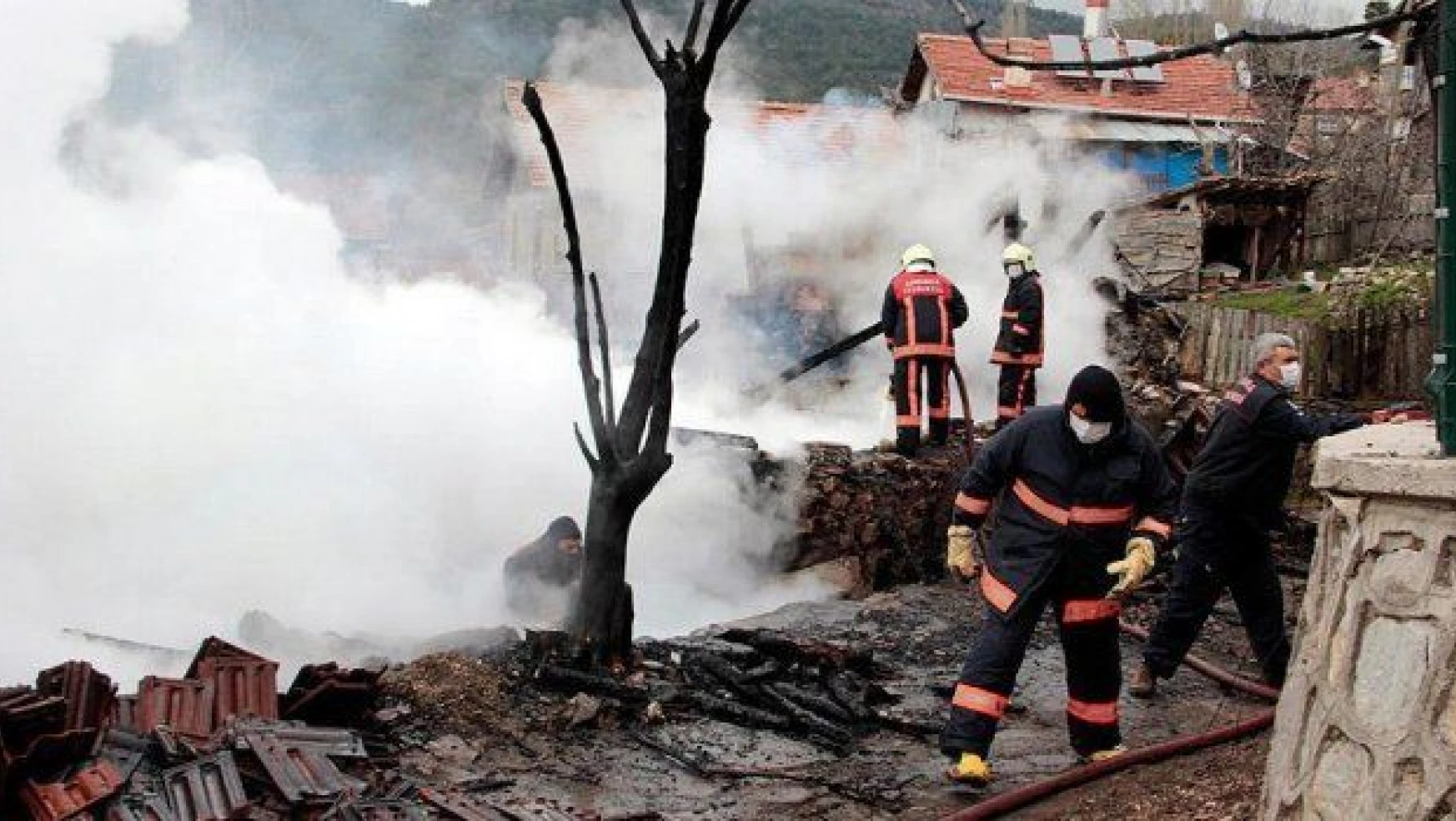 Ankara'da yangın: 3 ölü