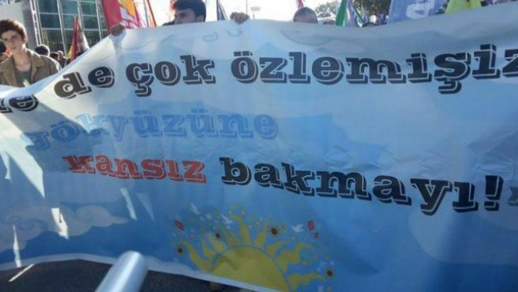 Ankara'daki patlamadan önce bu pankartları açmışlardı
