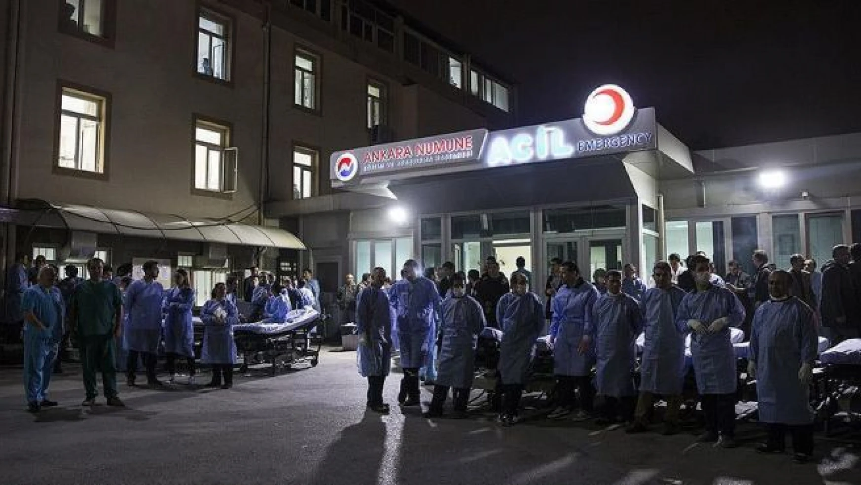 Ankara'daki terör saldırısında yaralanan 12 kişinin tedavisi sürüyor